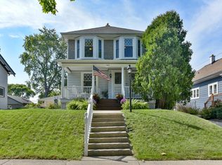 619 N 61st St, Wauwatosa, WI 53213