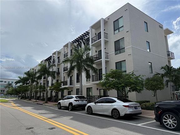 5th image of 8301 NW 41st St #B-409