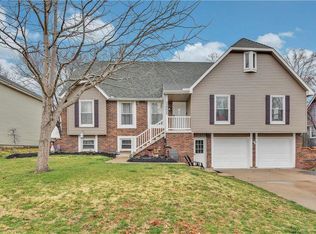 12706 W 69th St, Shawnee, KS 66216