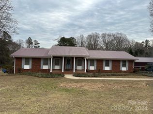 409 Troutman Farm Rd, Statesville, NC 28677