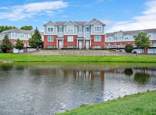 354 Country Club Dr, Prospect Heights, IL 60070
