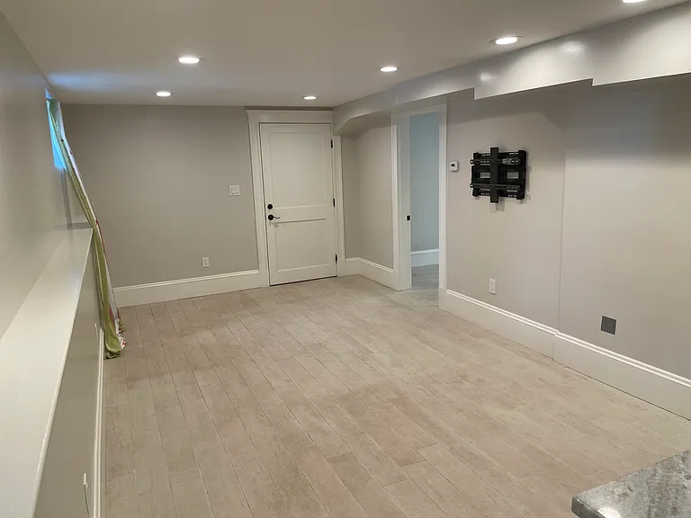 Mainroom