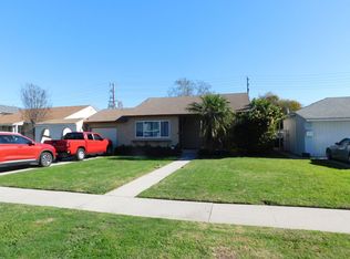 10652 Chestnut St APT C, Los Alamitos, CA 90720