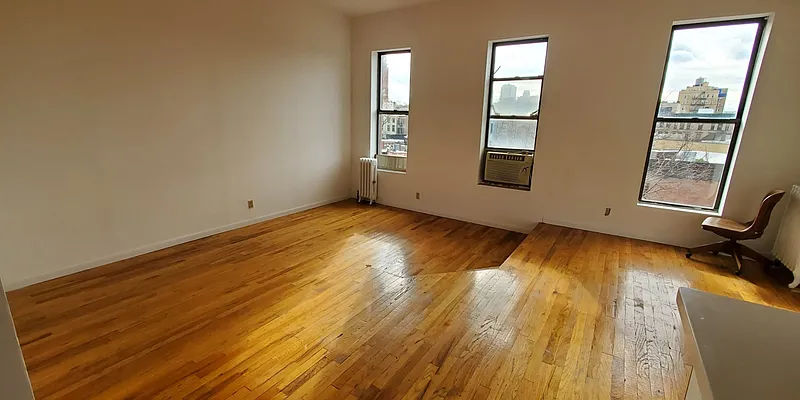 Rented by WaterStone Group, LLC | media 23