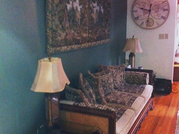 4th image of 1670 Navarro Ave