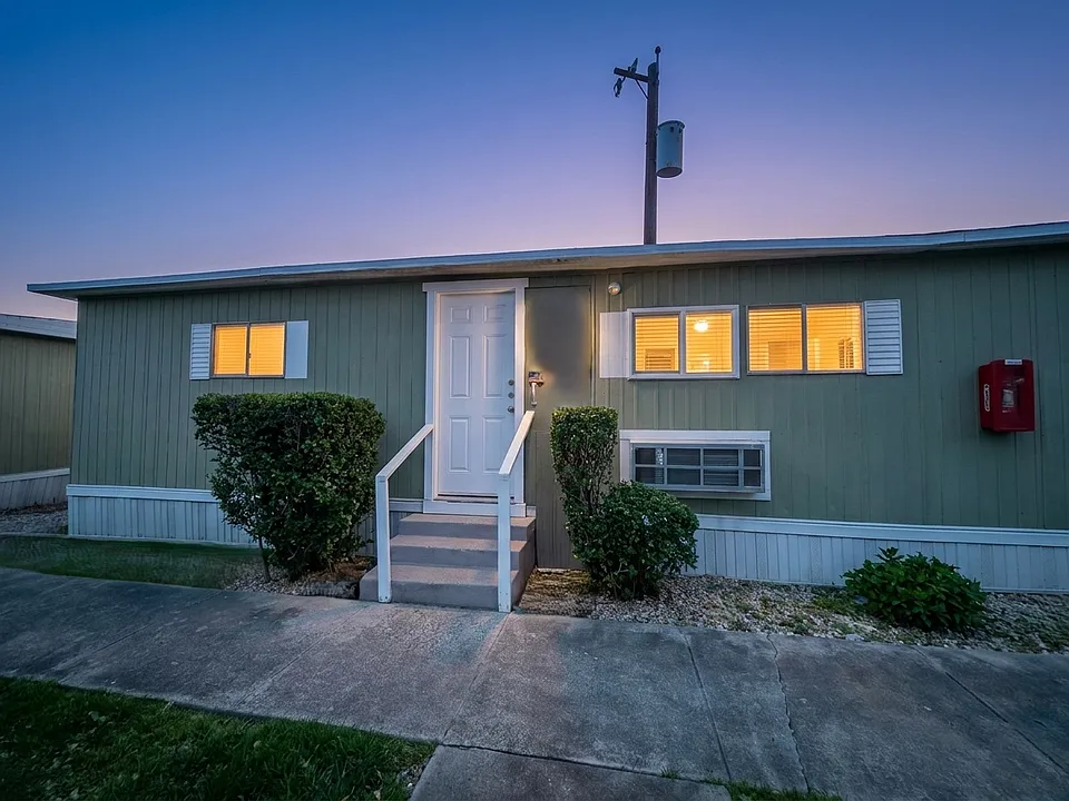 7327 Harlow Dr #7