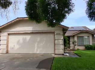 433 E Augusta St, Woodbridge, CA