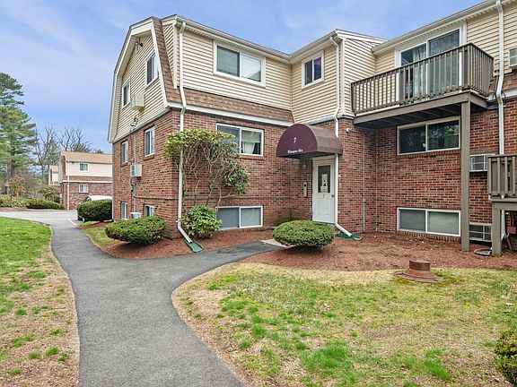 2nd image of 7 Wampus Ave APT 15
