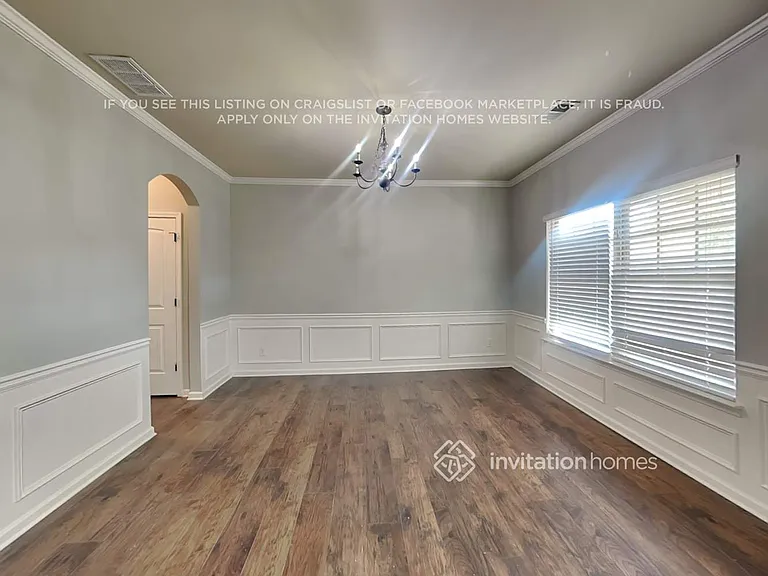 107 Camden Rd — Photo 4