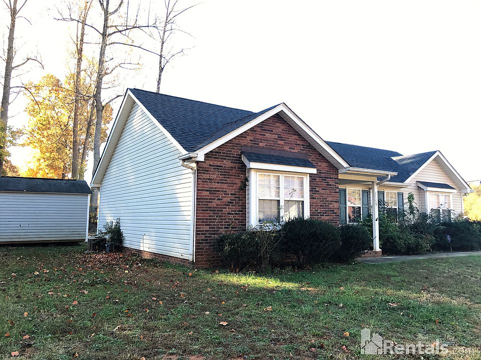 8749 Moores Chapel Rd, Charlotte, NC 28214 Zillow