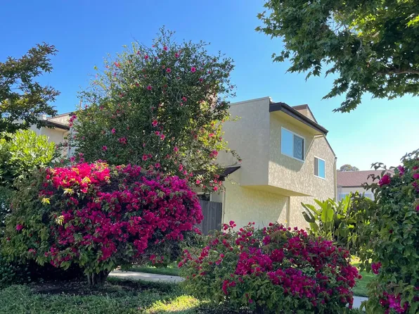9535 Easter Way APT 8, San Diego, CA 92121
