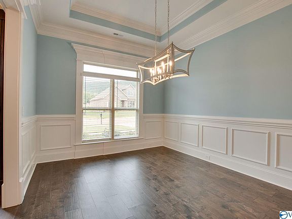 5th image of 3014 Chimney Cove Cir