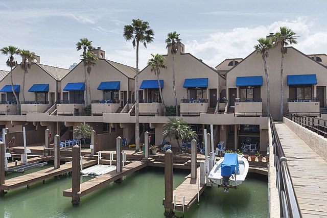 1st image of 429 Padre Blvd #A-4