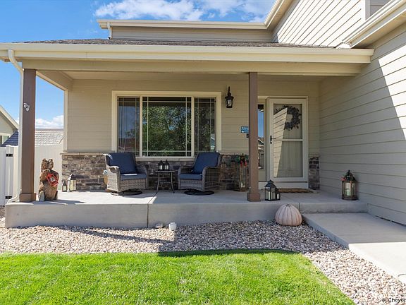4th image of 3607 Thomas Rd