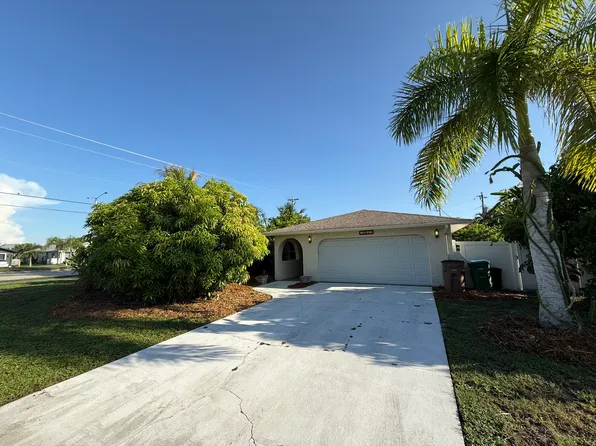 901 SE 16th St, Cape Coral, FL 33990
