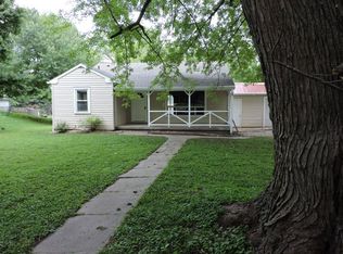 2106 Argyle St, Hamburg, IA 51640