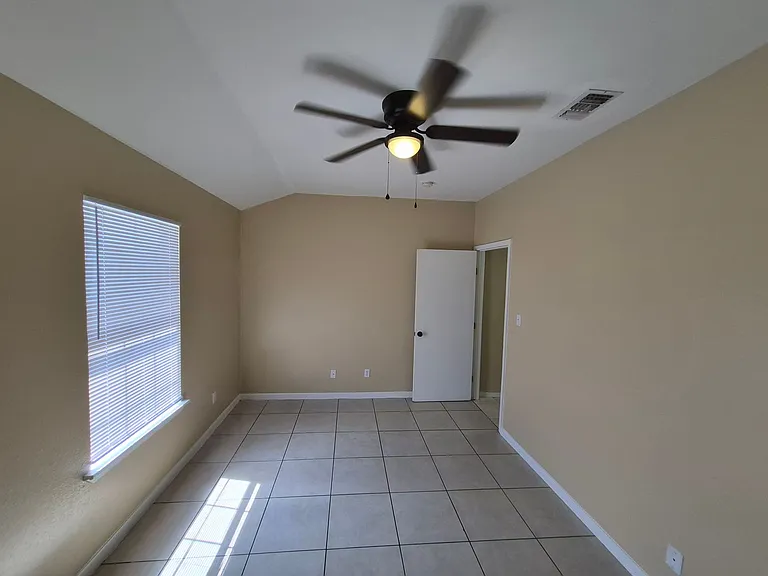1016 Blanco Rd #104 — Photo 13