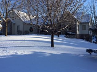 1520 Hickory Hill Ln, Brookfield, WI 53045