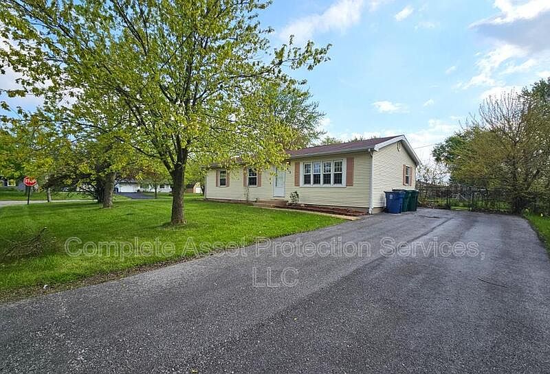 1st image of 412 Nantucket Rd