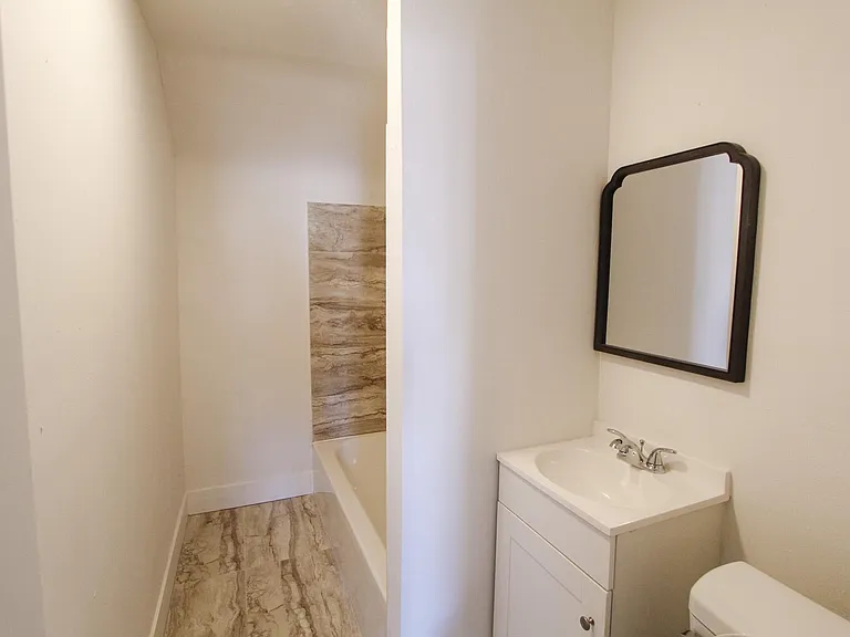 11920 Browning Ave — Photo 17