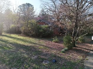 1845 W Wedington Dr, Fayetteville, AR 72701