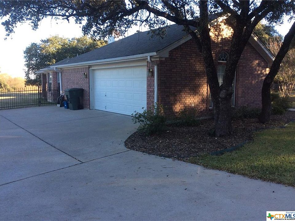2nd image of 5120 Spring Dr
