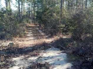 3129 Seminole Rd, Chipley, FL 32428