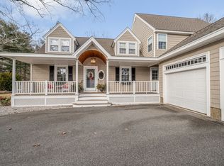 186 Robin Hill Rd, Chelmsford, MA 01824
