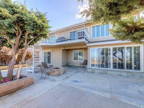 4th image of 4001 Mesa St