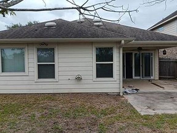 2nd image of 11311 Elizabeth Brook Dr
