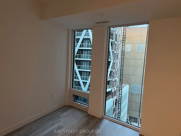121 Saint Patrick St #1111 — Photo 13