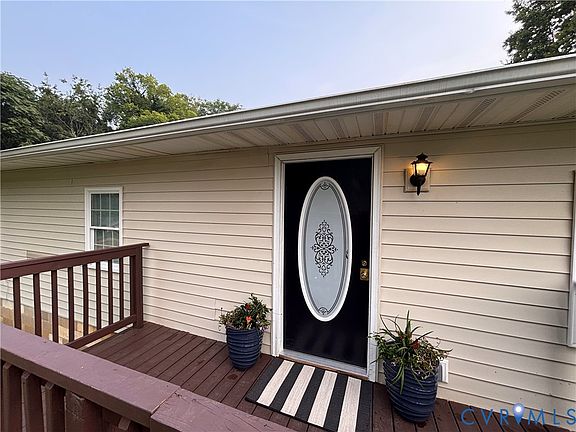 5th image of 2508 Robert Moore Cir