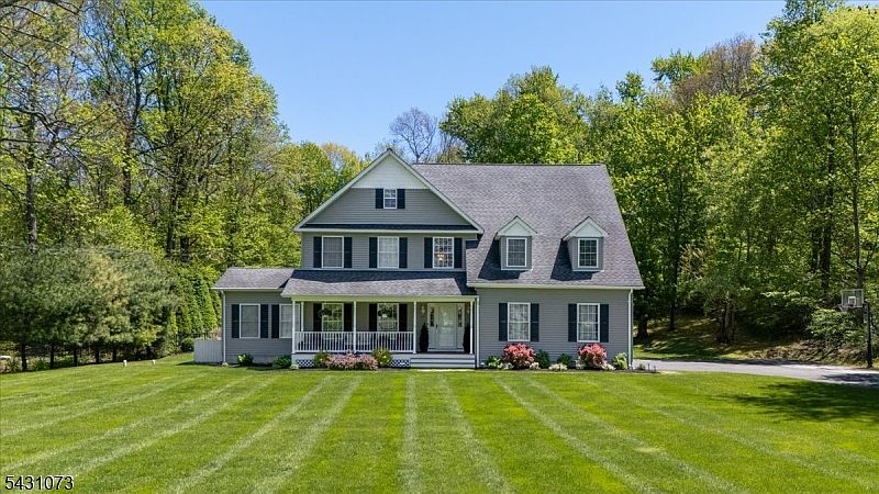 1st image of 47 Race Rd