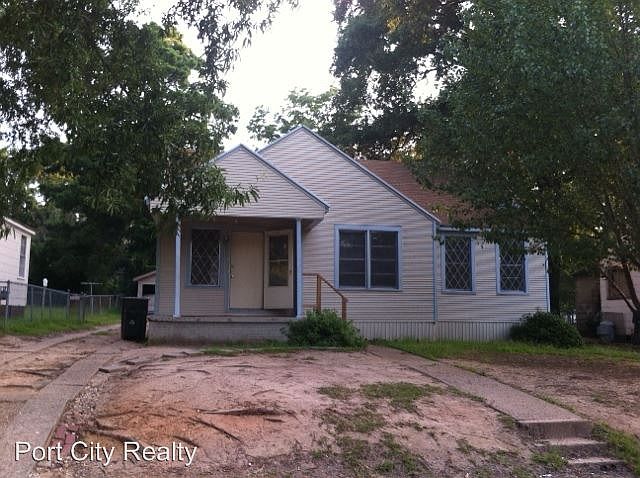 1st image of 1536 Alma St