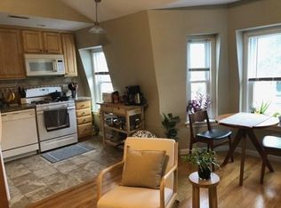 139 Galen St #3, Watertown, MA 02472