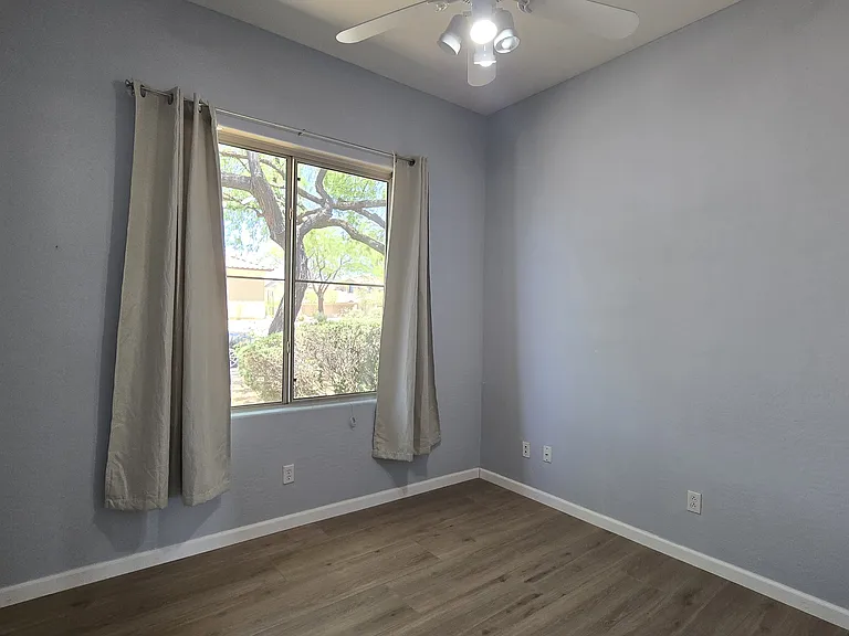 10335 E Rosemary Ln — Photo 25