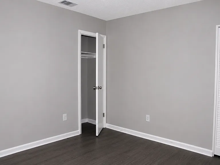 5801 N Flagler Dr #5 — Photo 12