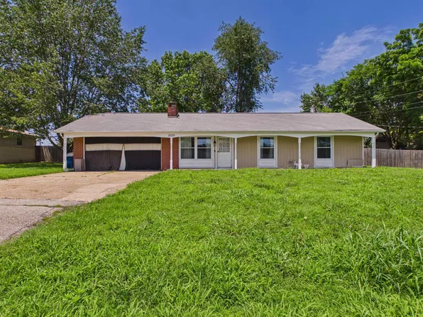 1009 Tanglewood Dr, Mountain Home, AR 72653