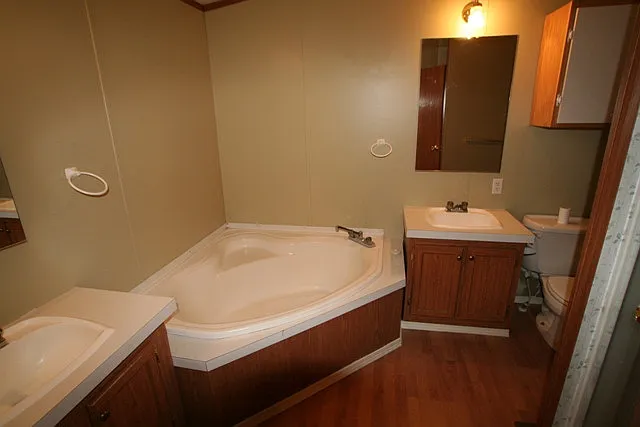 2732 Donna Ave — Photo 8
