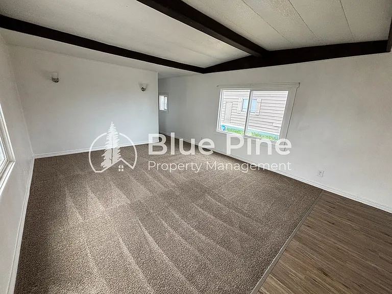540 US Highway 26 #E8 RENTAL — Photo 5