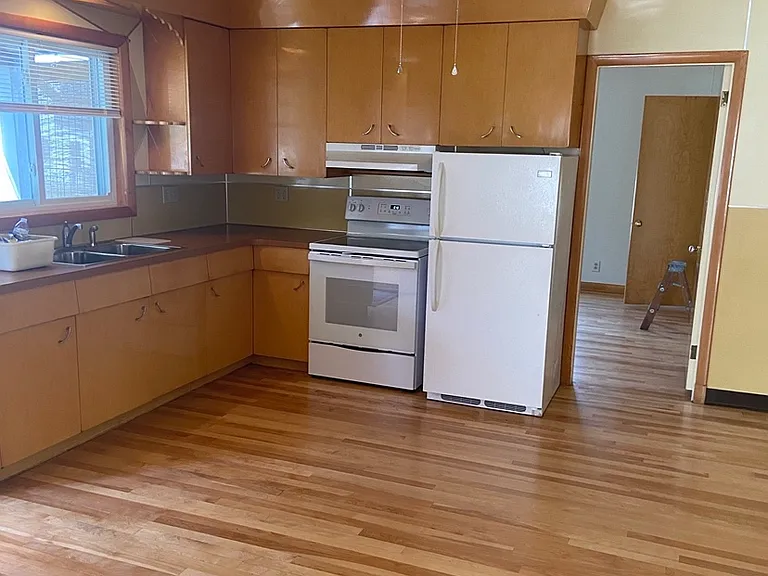 206 Northern Ave — Photo 16