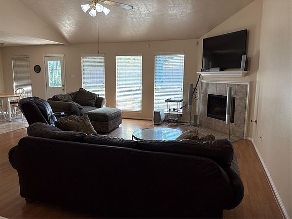 5th image of 5026 Aquagate Dr