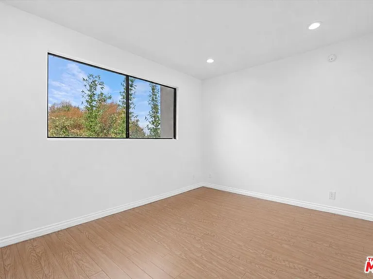 2175 S Beverly Glen Blvd #406 — Photo 12