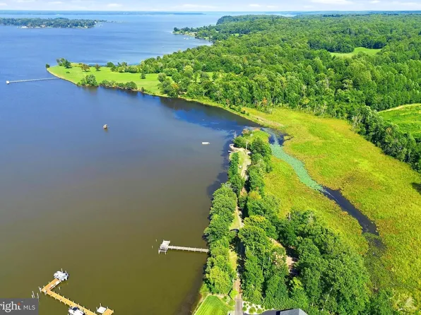 454 Wood Landing Rd, Falmouth, VA 22405