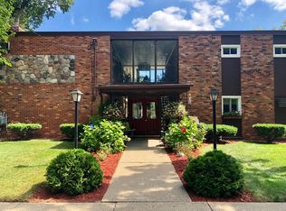 200 Virginia Ave #7N5MYN10U, Royal Oak, MI 48067