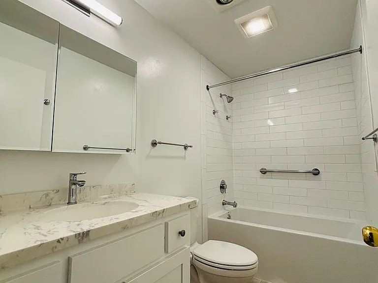 927AB - 410 Houston St. - DM — Photo 129