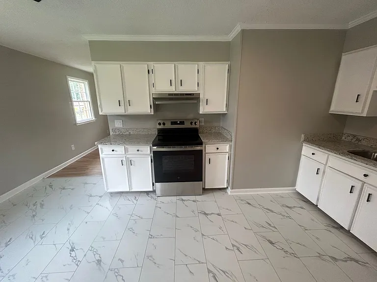210 Cabin Creek Blvd — Photo 8