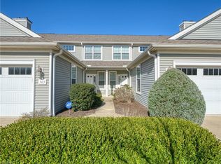 503 Hyannis Port Cir, Avon Lake, OH 44012