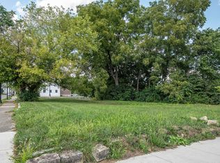 335 S Center St, Springfield, OH 45506