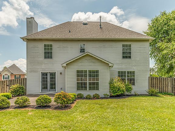 2nd image of 5533 Crooked Pine Ln